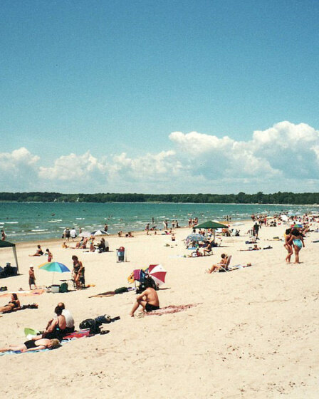 Lake Ontario. Sandbanks beach. By C. Löser.